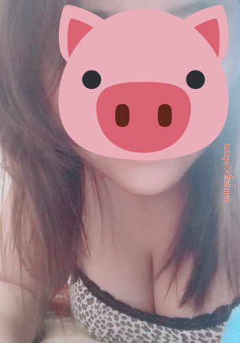 [ผู้หญิงขายตัว] ขายรูปคร้า นศ.อวบอ้วน นมใหญ่ขายรูปขายคริปจร้า